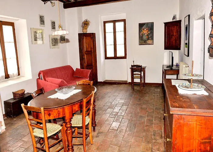 In With Swimming Pool בית נופש